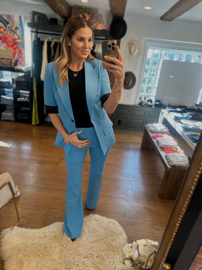 Mid-rise Stretch Bootcut Pants