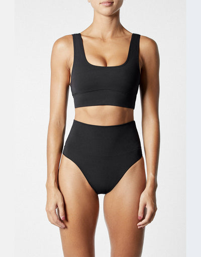 The Contour Crop Top - Black